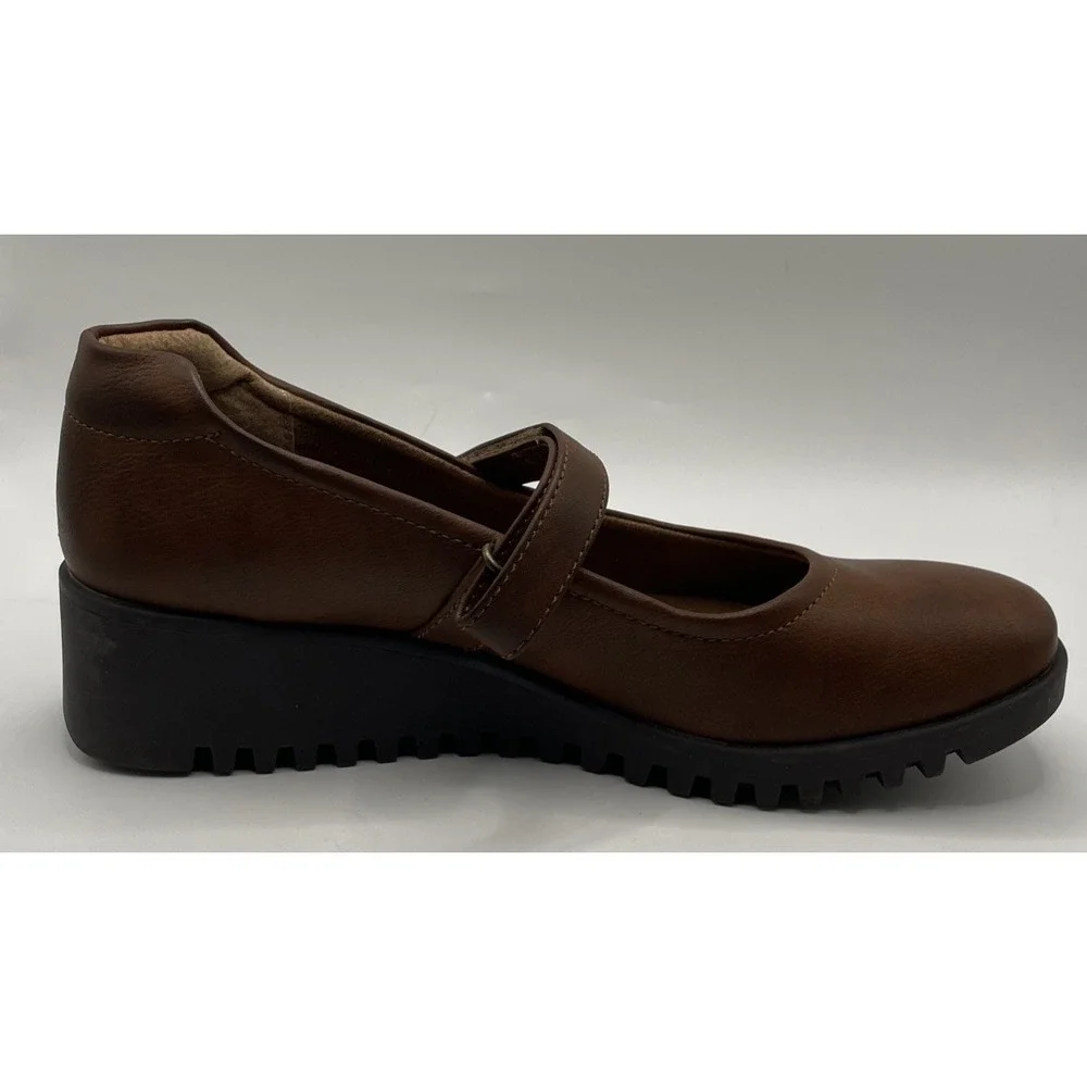 Euro Soft Dalilah Mary Jane Flats Women's Brown Leather Wedge Size‎ 6.5 M
